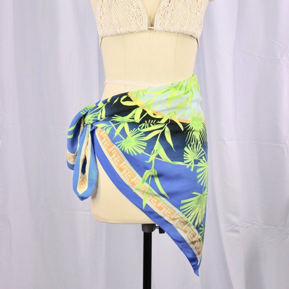 BETTY BARCLAY Blue Green Greek Key 100% Silk Tropical Square Scarf Sarong - Picture 2 of 12